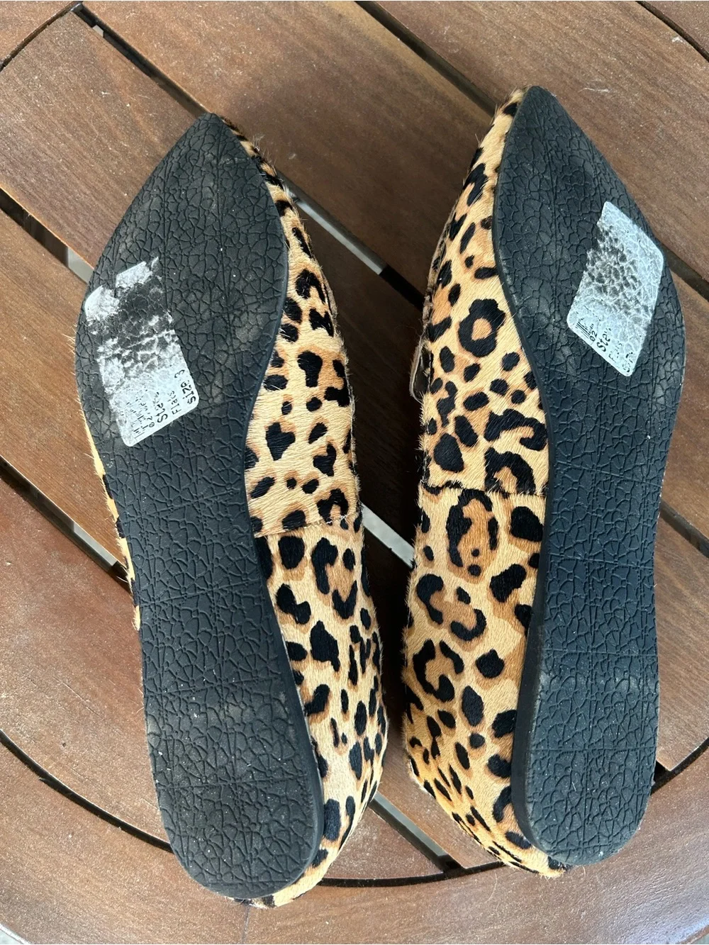 STEVE MADDEN Feather Leopard Calf Hair Pointed Toe Flats Loafers Size 8.5